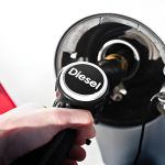 Caro carburanti, oggi il CdM: nuova proroga dello sconto sul diesel
